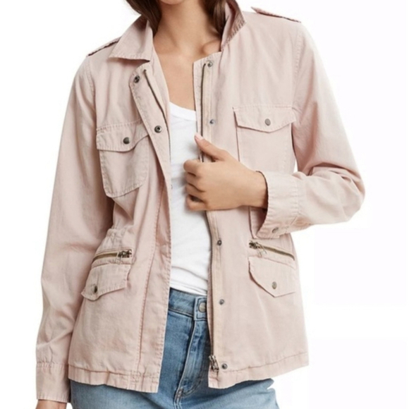 Velvet by Graham & Spencer Jackets & Blazers - NWT Velvet by Graham & Spencer Lightweight Jacket